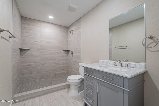 Building Photo - 1274 E Hermosa Dr