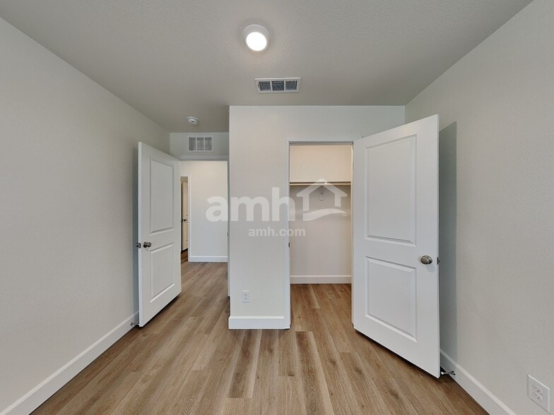 Building Photo - 149 Nico Azalea Ln