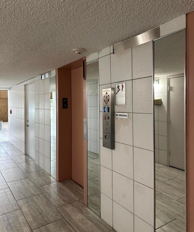 Building Photo - 9355 SW 8th St