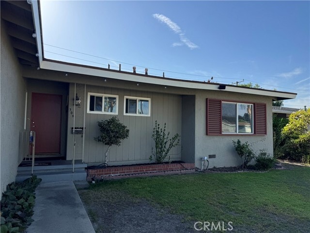 Building Photo - 309 N Russell Ave