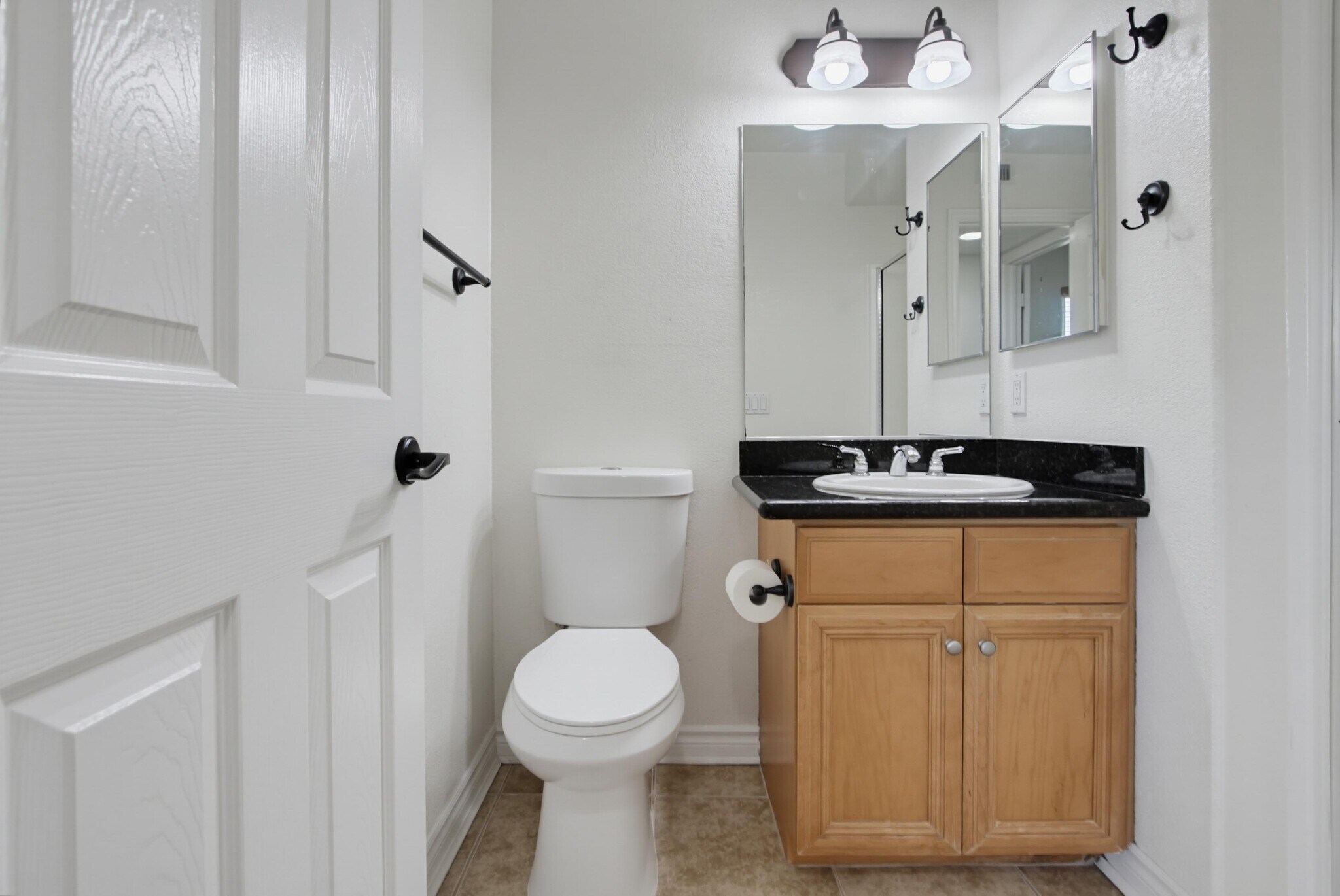 Building Photo - 5046 Los Morros Way