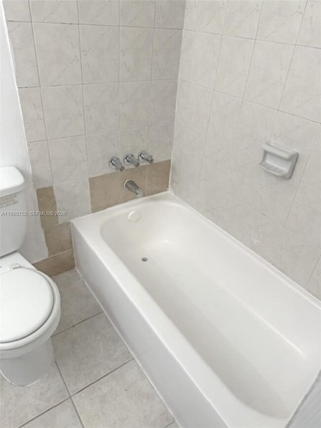 Building Photo - 4415 W 10th Ln