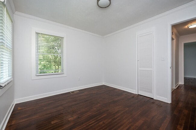 Building Photo - 111 Mt Eustis St
