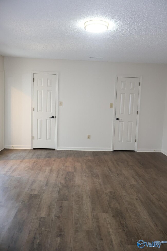 Building Photo - 6864 Steeplechase Dr NW