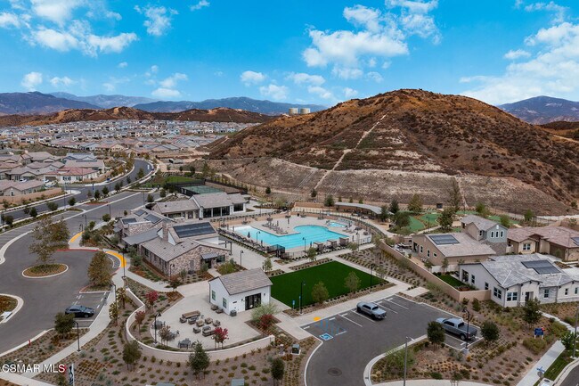 Building Photo - 24582 Camino Canoa