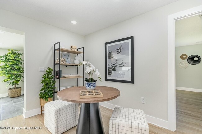 Building Photo - 100 Bel Aire Dr