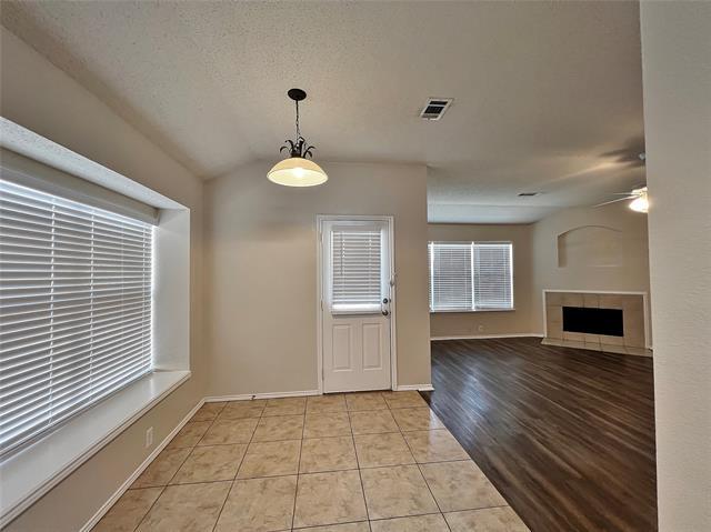 Building Photo - 1516 Shady Shores Dr