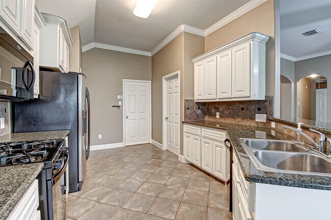 Building Photo - 4309 Juan Carlos Ct