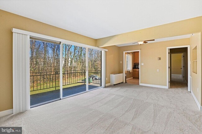 Building Photo - 4106 Mangalore Dr