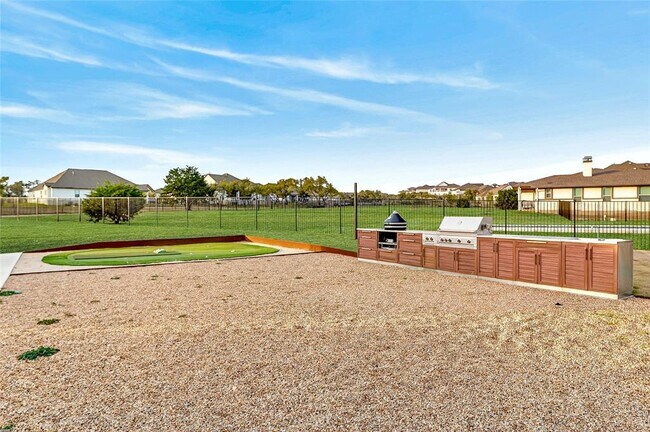 Building Photo - 404 Prairie Clover Dr