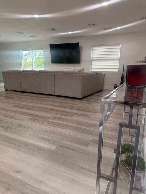 Building Photo - 820 N Trebol St