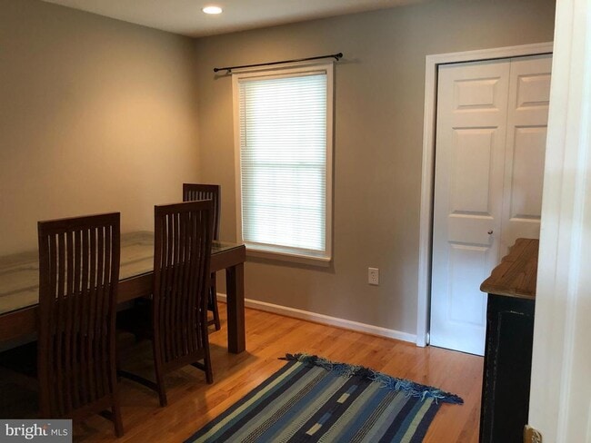 Building Photo - 2908 Yarling Ct