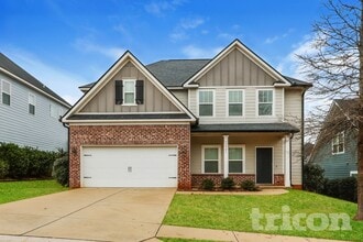 Building Photo - 3921 Berkshire Way