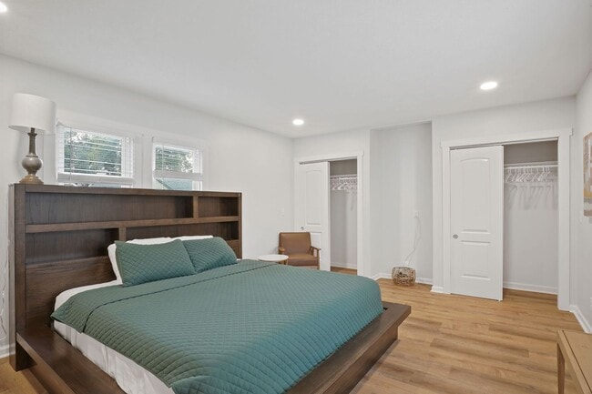 Building Photo - 3BR Aksarben- walking distance UNO, Availa...