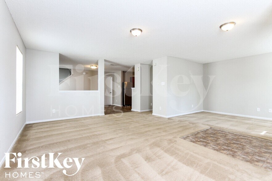 Building Photo - 14356 Black Farm Dr