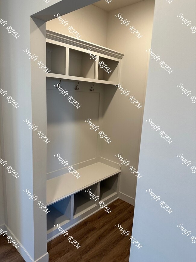 Building Photo - 12428 S Parkwood Ln