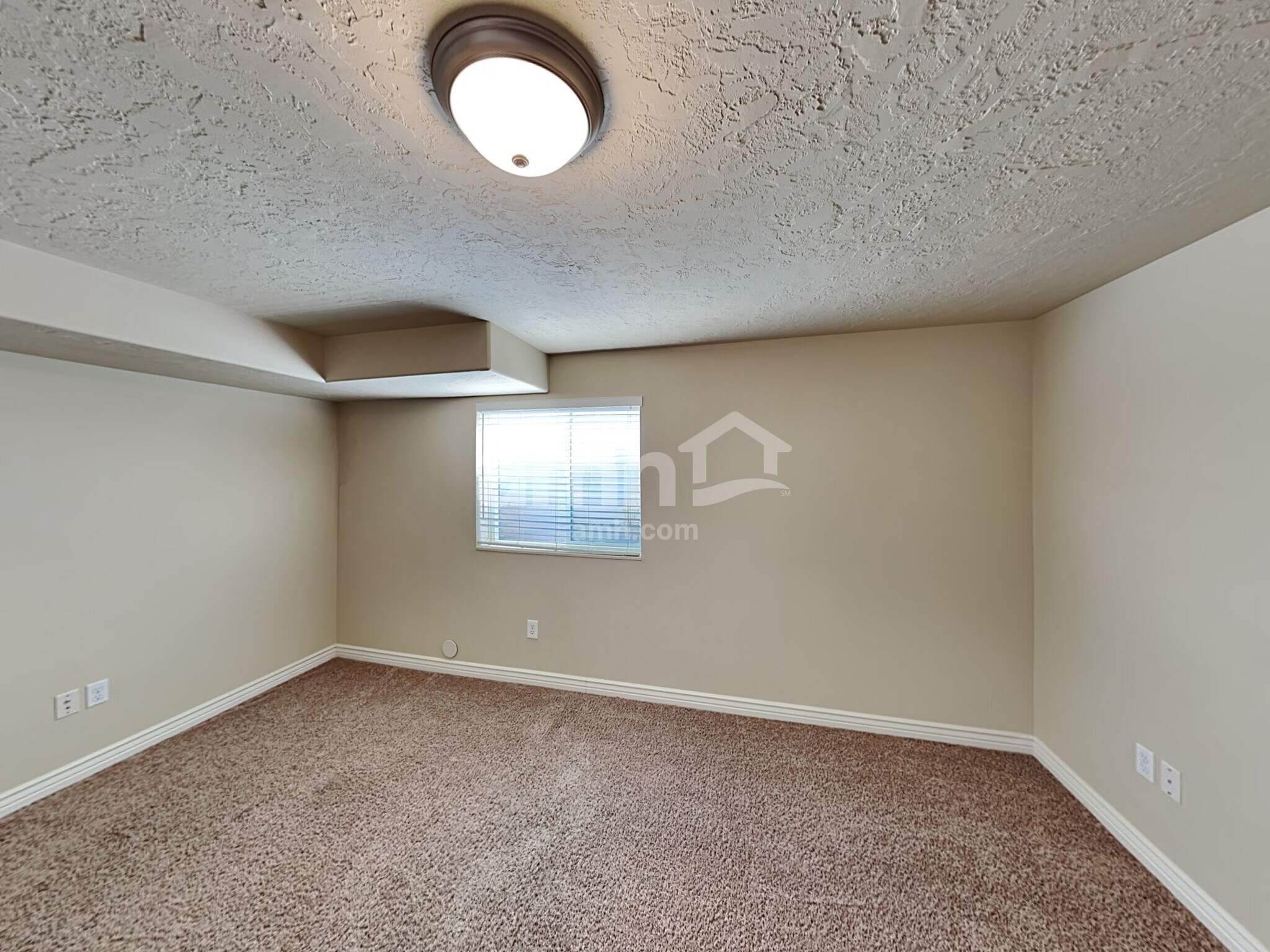 Building Photo - 96 N 1660 W