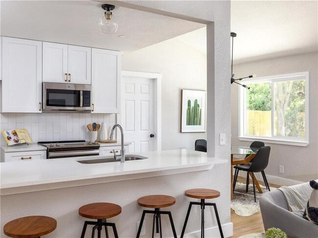 Building Photo - 1606 Colony Creek Dr