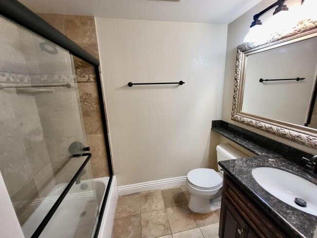 Building Photo - 3957 Nobel Dr