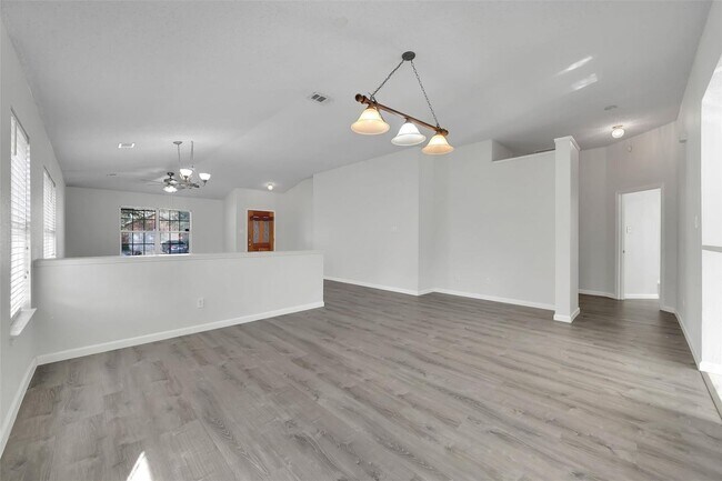 Building Photo - 3 Bed Brick in Watauga, TX