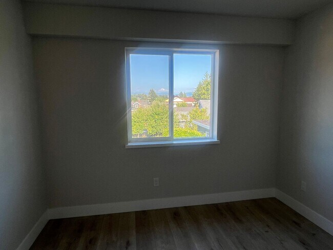 Building Photo - 2155 Siddle Loop