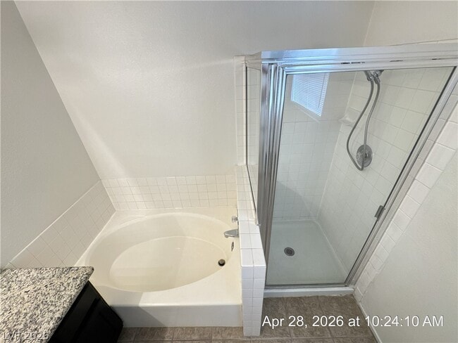 Building Photo - 2059 Club Crest Way