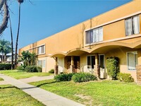 Building Photo - 273 W Alpine St