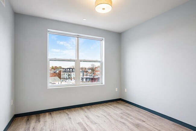 Building Photo - 1258 Massachusetts Ave