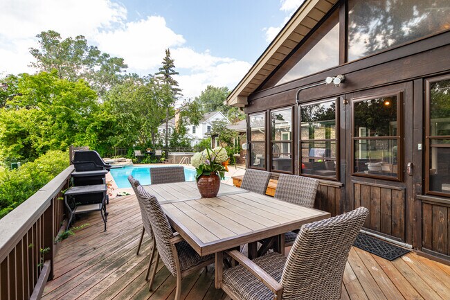 Building Photo - 31 Fox Trail