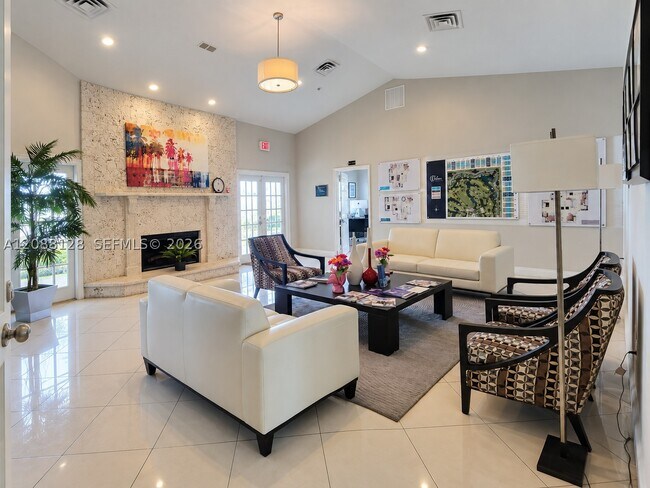 Building Photo - 12620 Vista Isles Dr
