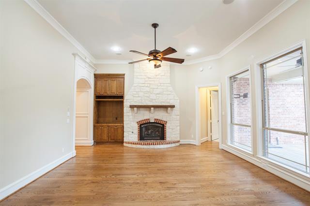 Building Photo - 8100 Rosemont Dr