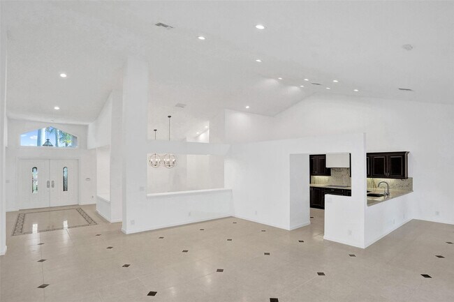 Building Photo - 2891 NW 28th Terrace