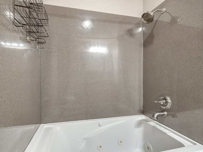 Building Photo - 3900 Hiddleston Cir