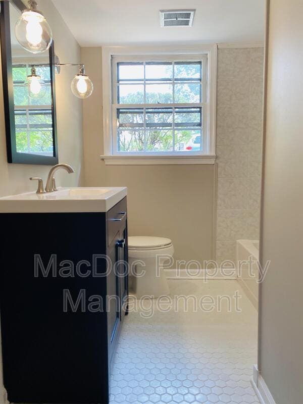 Building Photo - 12202 McClain St