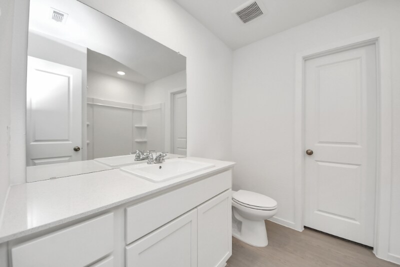 Building Photo - 13338 Rayhill Dr