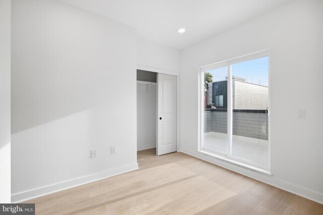 Building Photo - 2506 N 12th St