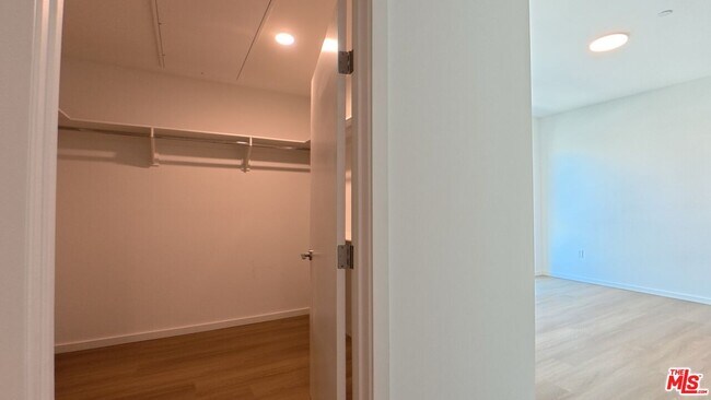 Building Photo - 5119 Colfax Ave