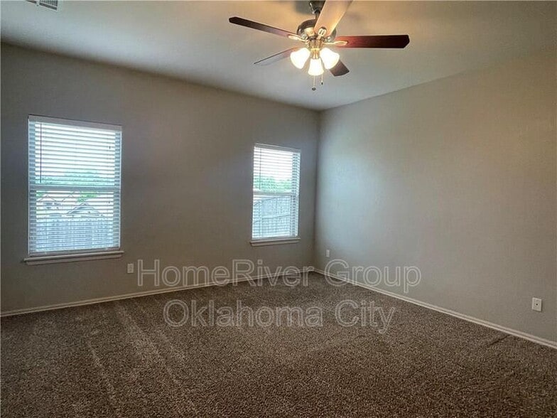 Building Photo - 2200 Mill Creek Way