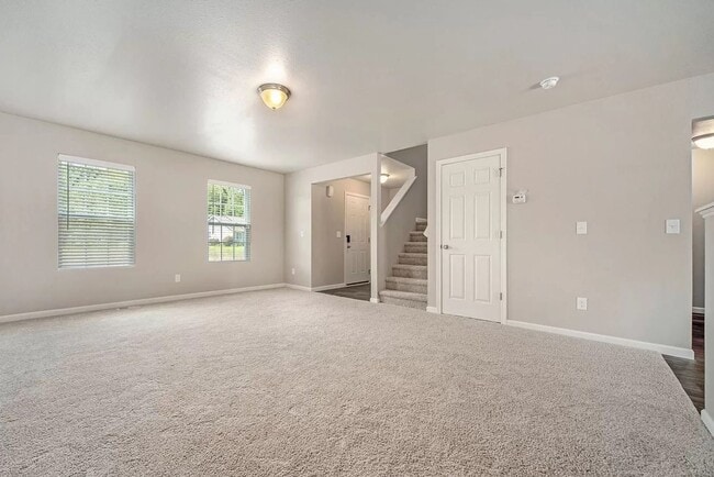 Building Photo - Newer Home in Howell for Lease