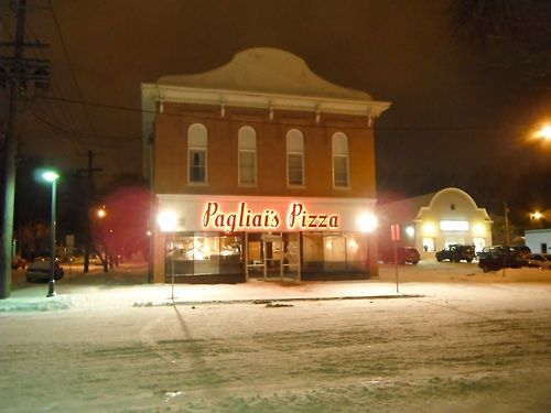 Building Photo - 312 N Linn St