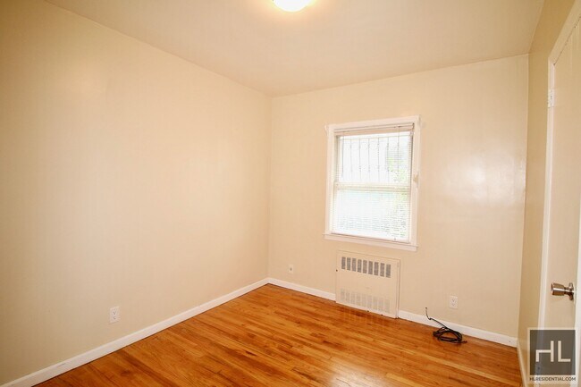 Building Photo - 219 STREET