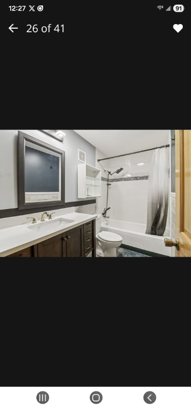 Building Photo - 1405 E Central Rd