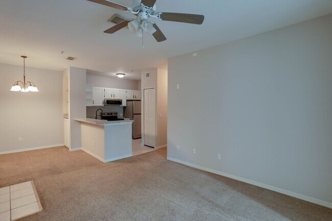 Building Photo - 2717 Maitland Crossing Way