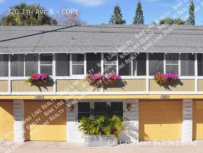 Primary Photo - 320 7th Ave N