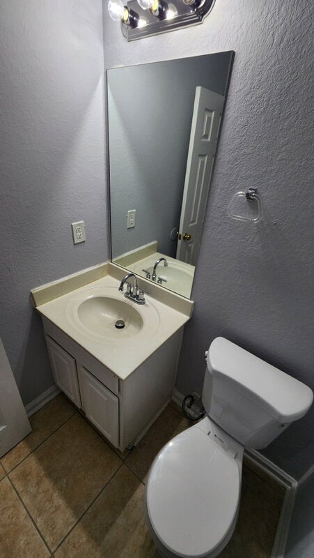 Building Photo - 385 Brookview Dr