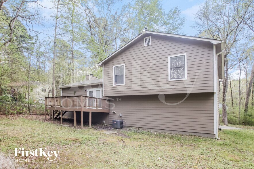 Building Photo - 56 Hatties Fancy