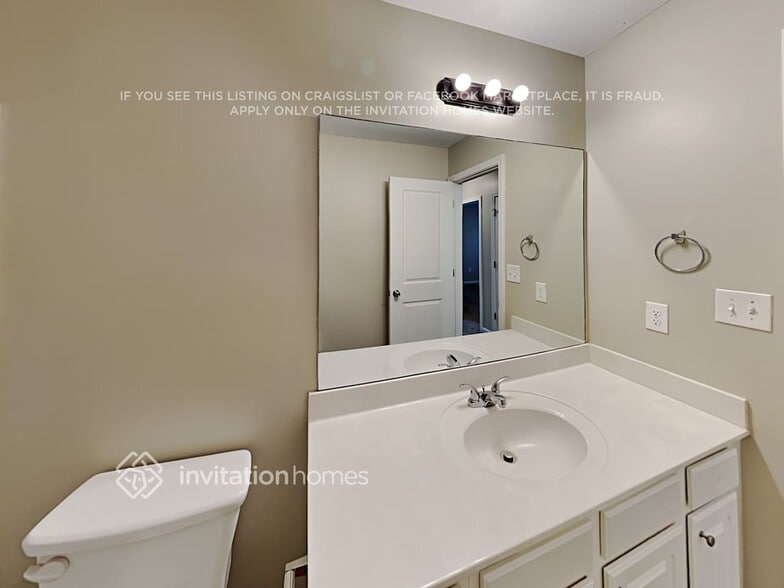 Building Photo - 318 Forrest Hills Dr