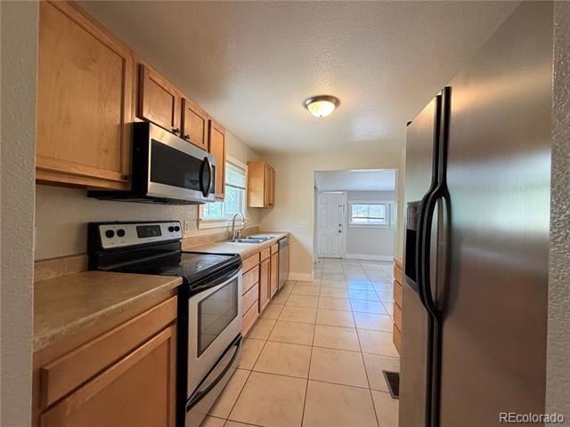 Building Photo - 1266 Osceola St