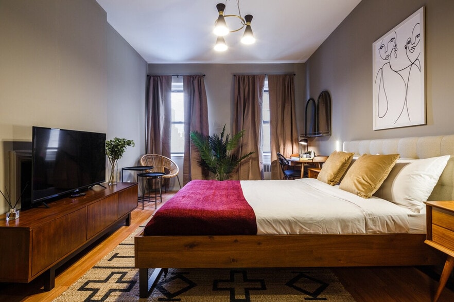 Building Photo - 474 9th Ave