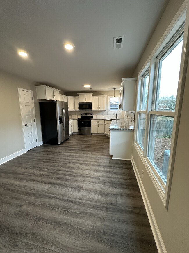 Building Photo - 3488 Cayuse Way